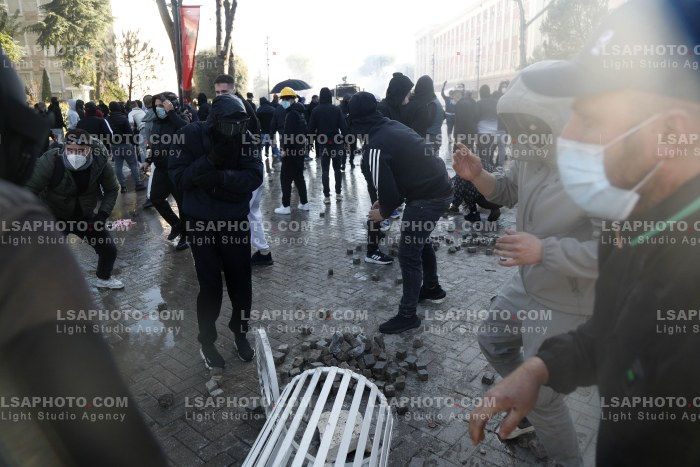 Dita e Peste e Protestes se Thirrur nga Studentet ne Tirane