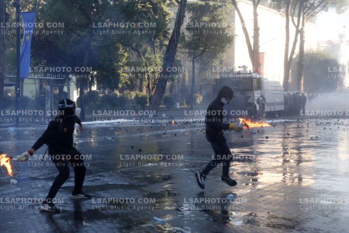Dita e Peste e Protestes se Thirrur nga Studentet ne Tirane