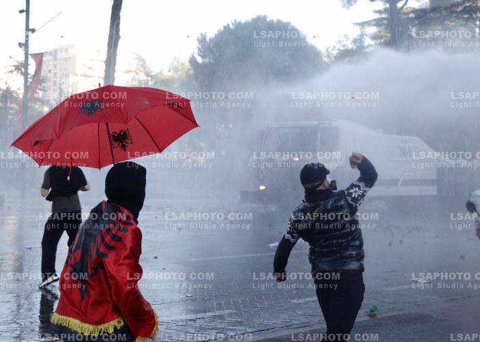Dita e Peste e Protestes se Thirrur nga Studentet ne Tirane