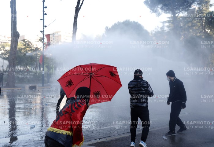 Dita e Peste e Protestes se Thirrur nga Studentet ne Tirane