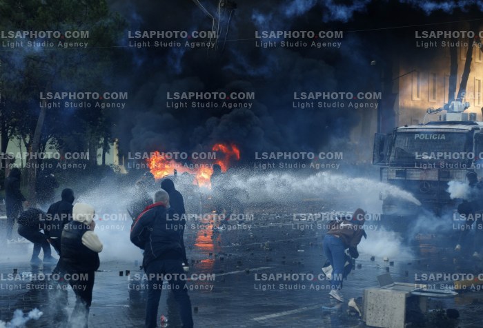 Dita e Peste e Protestes se Thirrur nga Studentet ne Tirane