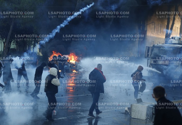 FIFTH DAY OF THE PROTEST CALLED BY THE STUDENTS
