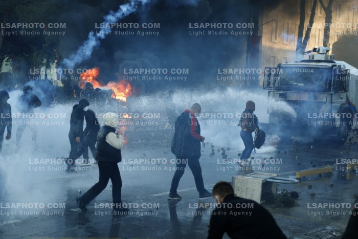 Dita e Peste e Protestes se Thirrur nga Studentet ne Tirane