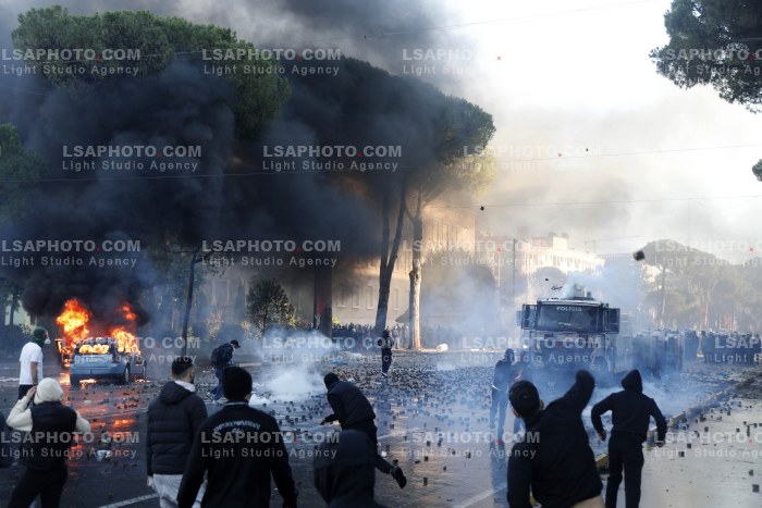 Dita e Peste e Protestes se Thirrur nga Studentet ne Tirane