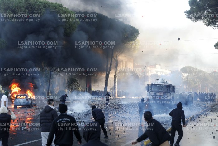 Dita e Peste e Protestes se Thirrur nga Studentet ne Tirane