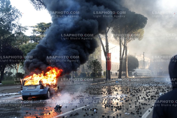 Dita e Peste e Protestes se Thirrur nga Studentet ne Tirane