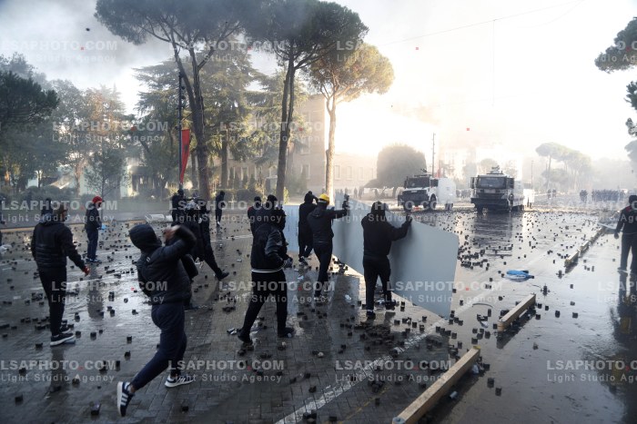 Dita e Peste e Protestes se Thirrur nga Studentet ne Tirane