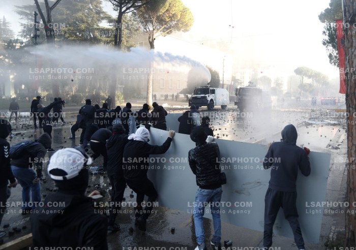 Dita e Peste e Protestes se Thirrur nga Studentet ne Tirane