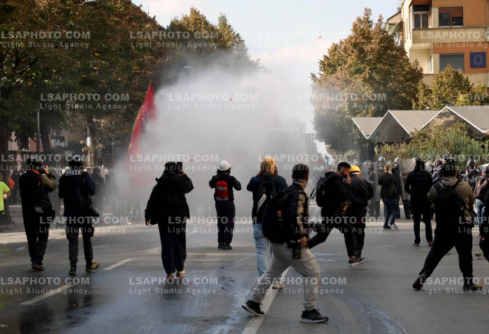 Dita e Gjashte e Protestes se Thirrur nga Studentet ne Tirane