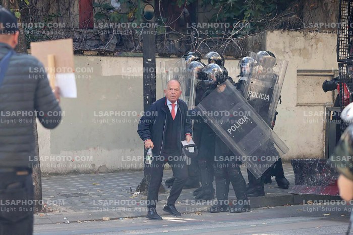 Dita e Gjashte e Protestes se Thirrur nga Studentet ne Tirane