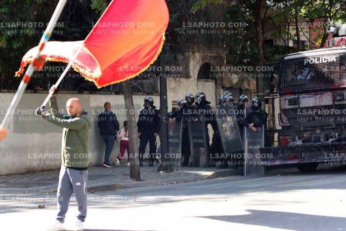 Dita e Gjashte e Protestes se Thirrur nga Studentet ne Tirane