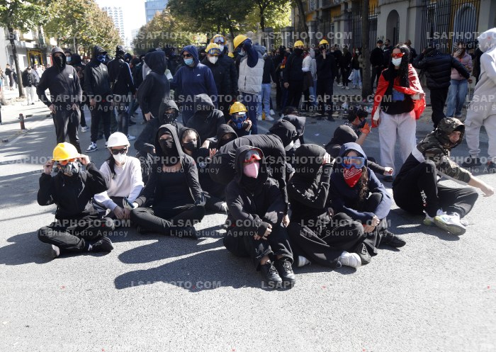 Dita e Shtate e Protestes se Thirrur nga Studentet ne Tirane