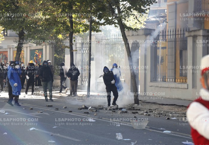 Dita e Shtate e Protestes se Thirrur nga Studentet ne Tirane