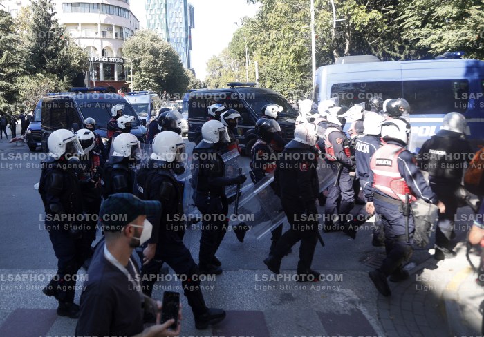 Dita e Shtate e Protestes se Thirrur nga Studentet ne Tirane