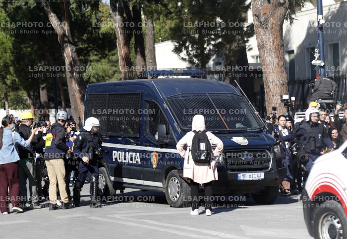 Dita e Shtate e Protestes se Thirrur nga Studentet ne Tirane