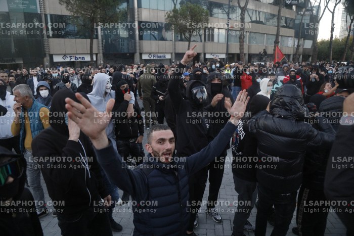 Dita e Shtate e Protestes se Thirrur nga Studentet ne Tirane