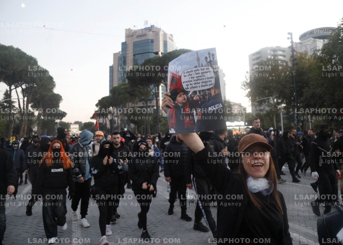 Dita e Shtate e Protestes se Thirrur nga Studentet ne Tirane
