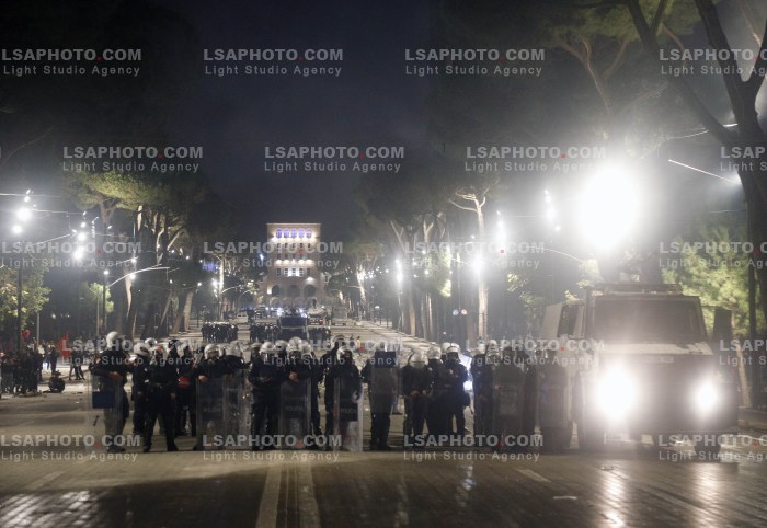 SEVENTH DAY OF THE PROTEST CALLED BY THE STUDENTS