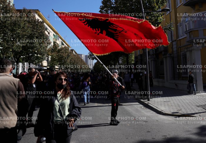 Dita e Tete e Protestes se Thirrur nga Studentet ne Tirane