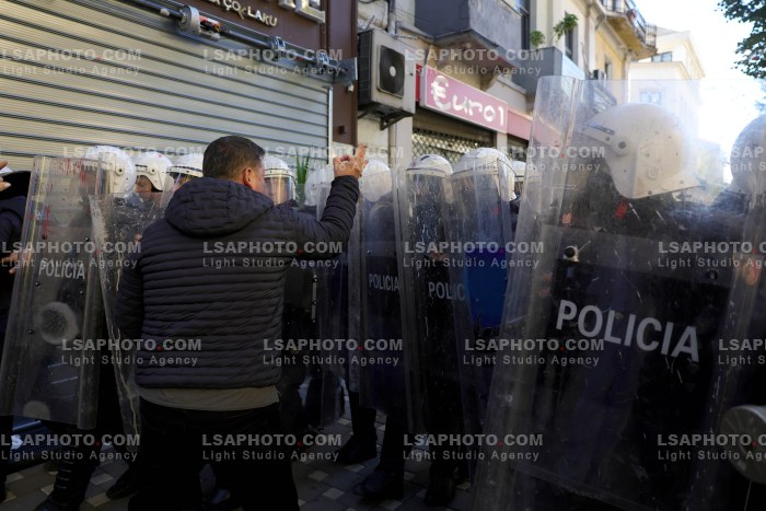 Dita e Tete e Protestes se Thirrur nga Studentet ne Tirane