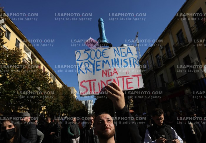 Dita e Tete e Protestes se Thirrur nga Studentet ne Tirane