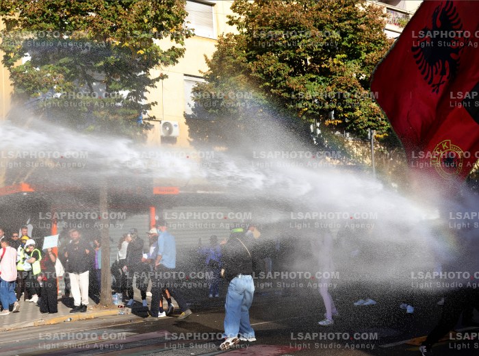 Dita e Tete e Protestes se Thirrur nga Studentet ne Tirane