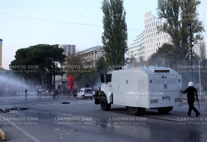 Dita e Tete e Protestes se Thirrur nga Studentet ne Tirane