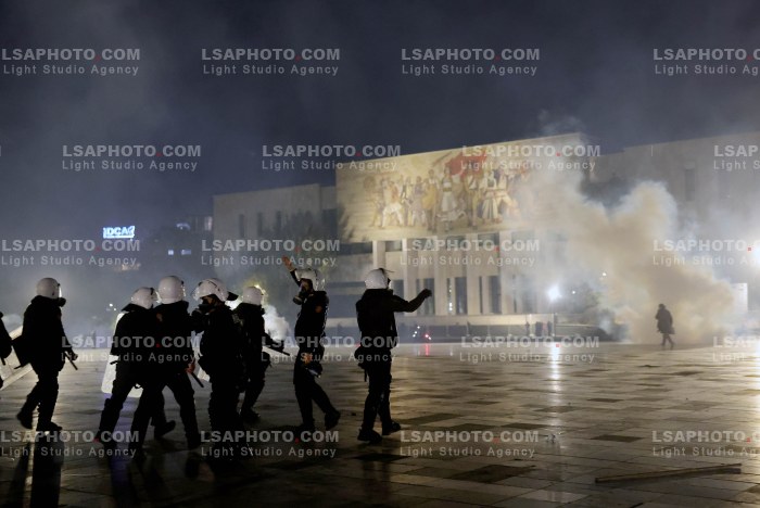 Dita e Tete e Protestes se Thirrur nga Studentet ne Tirane